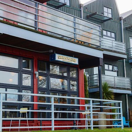 Wave Haven Waterfront Condo Hotel Tofino Bagian luar foto