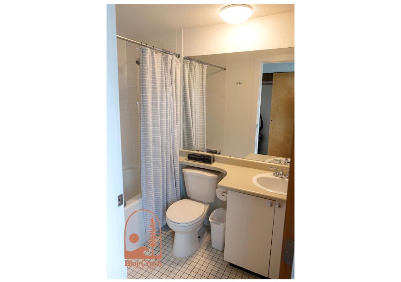 Wave Haven Waterfront Condo Hotel Tofino Bagian luar foto
